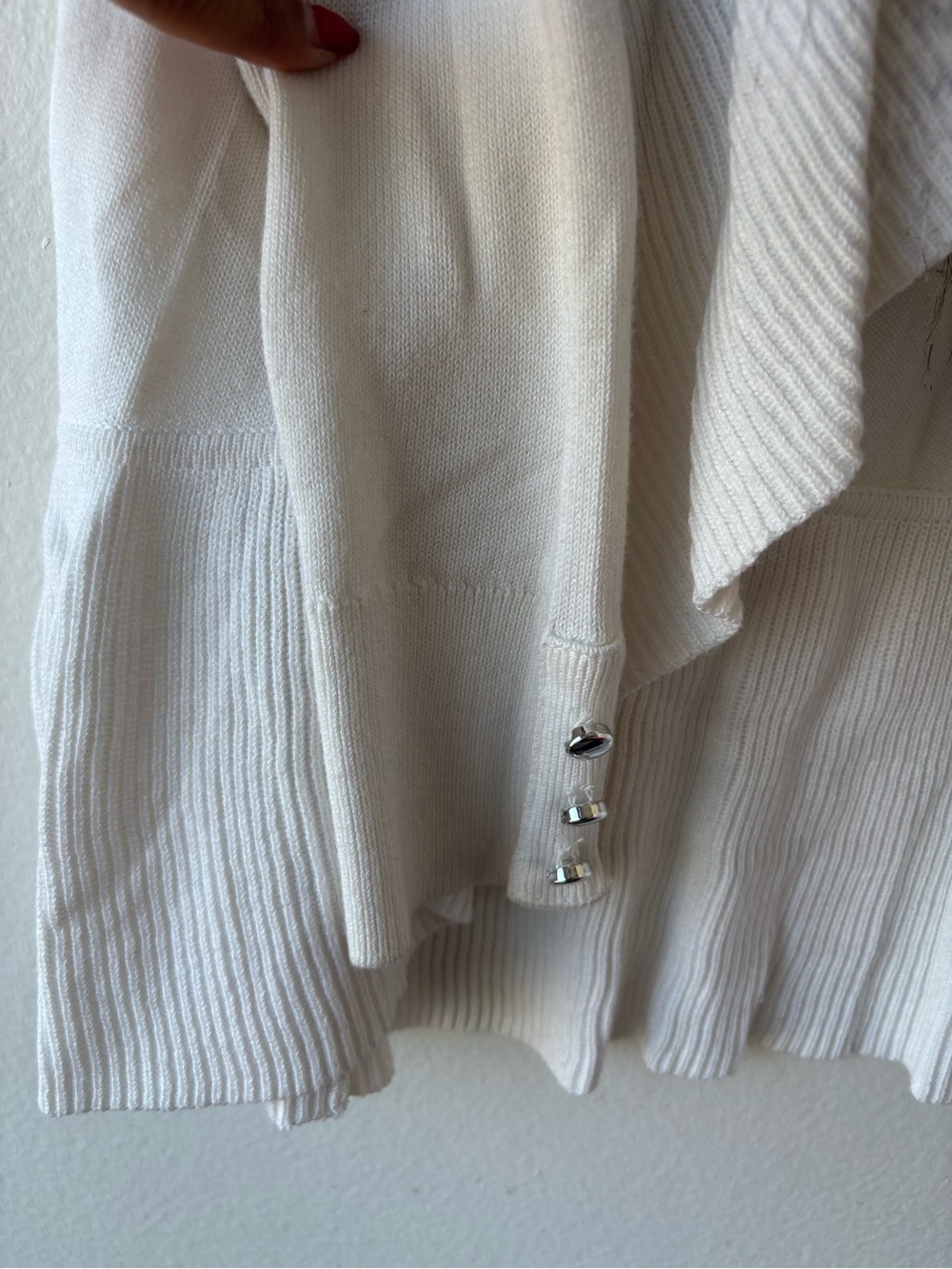 White House Black Market Cream Draped Cardigan with Faux-Fur Taupe Collar - Picture 5 of 5